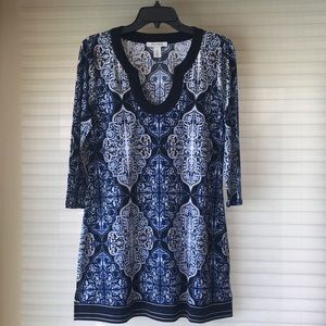 White House Black Market Blue Geometric Tunic